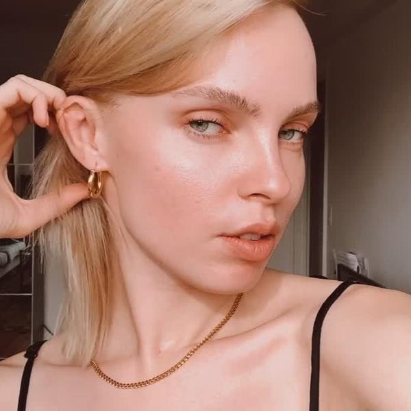 SiiZU - Arlie Gold Hoop Earrings - Sustainable Jewelry – Curate