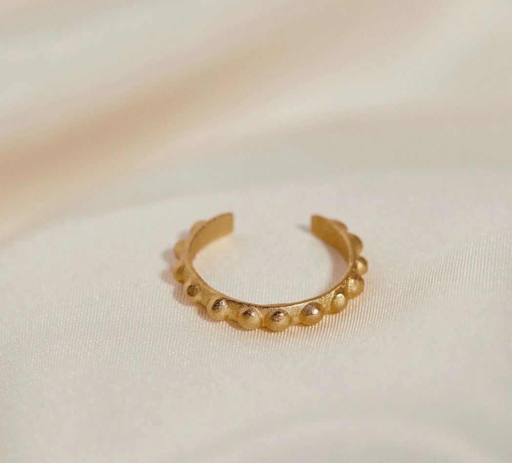 Agape-Studio_Eos-Ring-Gold-Jewelry-Sustainable-Ethical-French-Jewelry_Curate-Shopthecurate