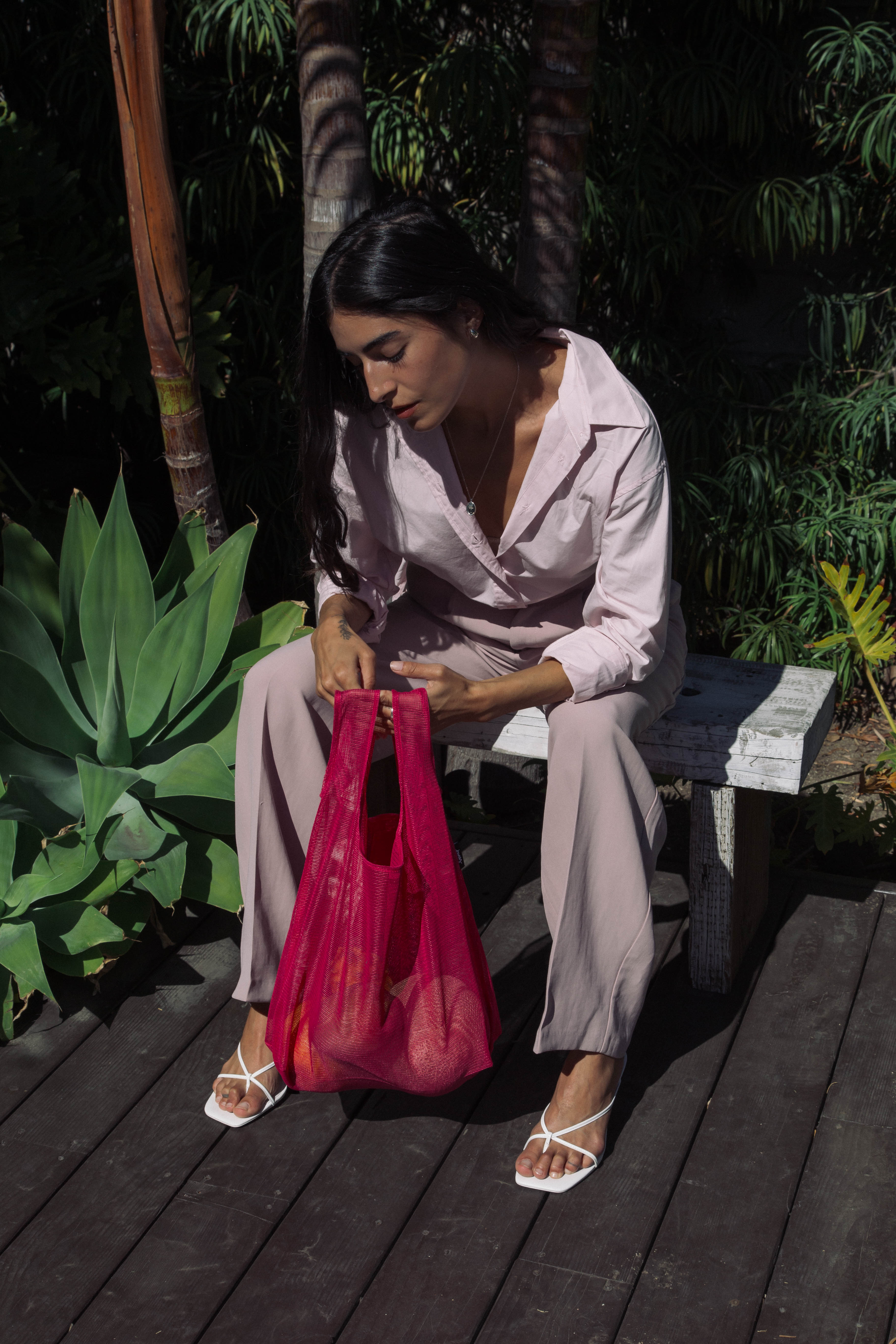 beetroot, pink, magenta mesh tote bag, sustainably and ethically made, bioknit, curate