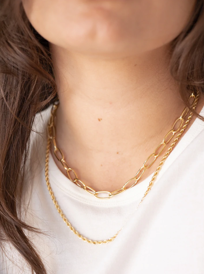 Laude-The-Label_Elongated-Cable-Chain-Necklace_Sustainable-Ethical-Apparel_Curate-Shopthecuratecurate, laude the label, sustainable and ethically made womens fashion jewelry, link chain necklace, elongated link necklace, gold necklace, accessory, fashion jewelry, luxury jewelry