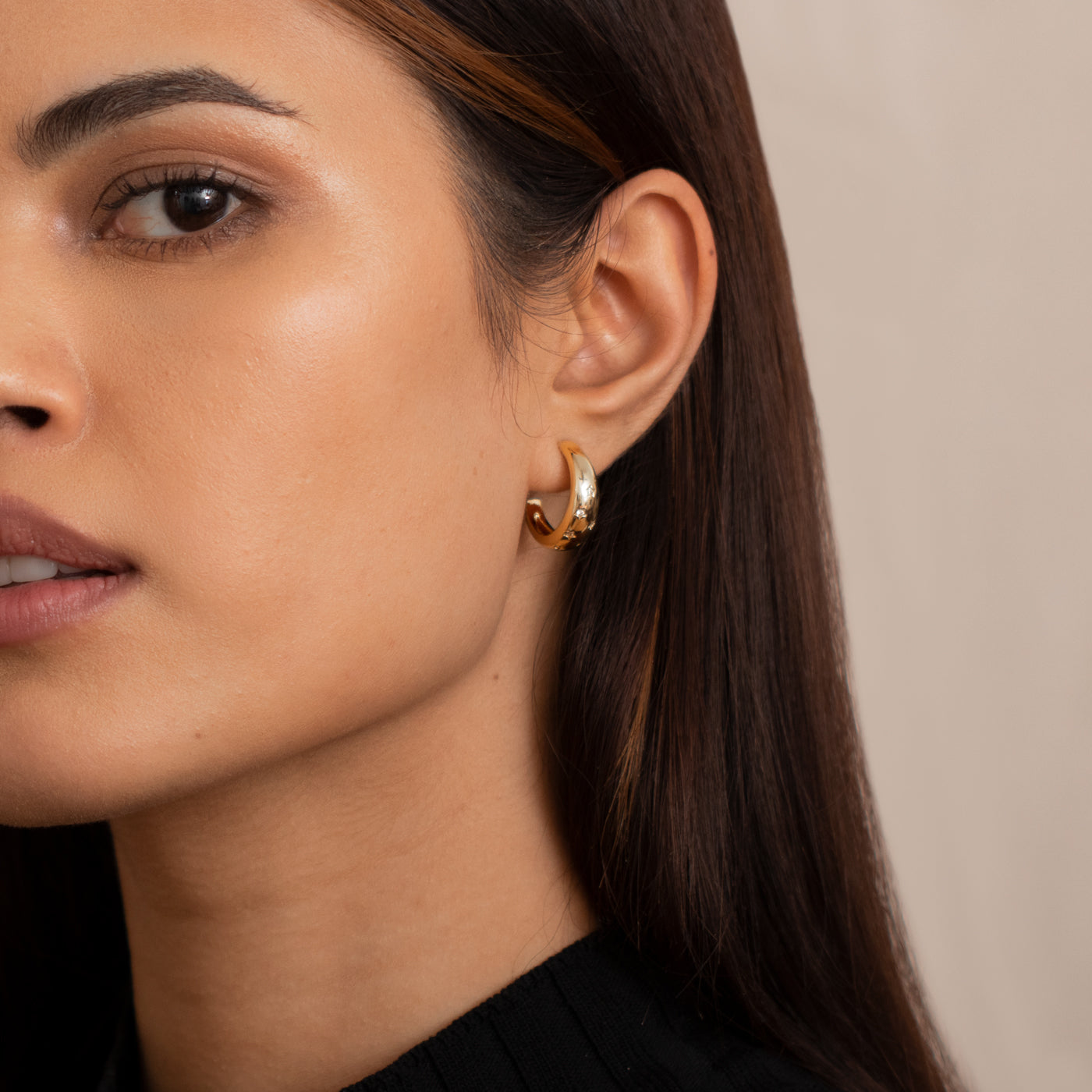 Siizu Amalberga Star Hoop Earrings